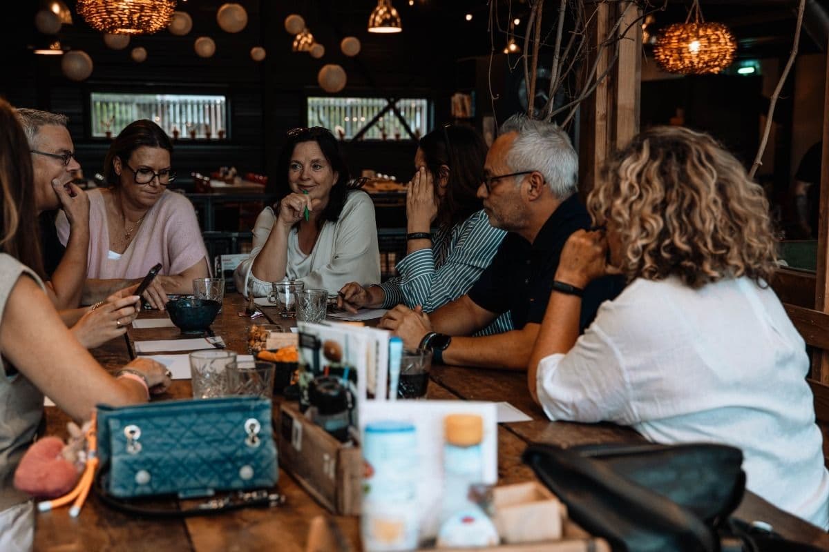 Combineer de quiz met een borrel of diner