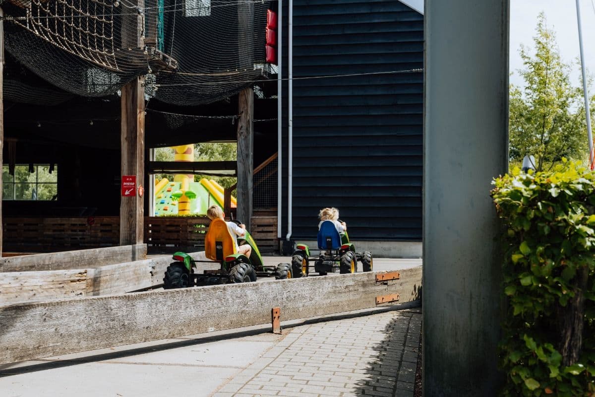 Onze uitdagende buitenspeeltuin