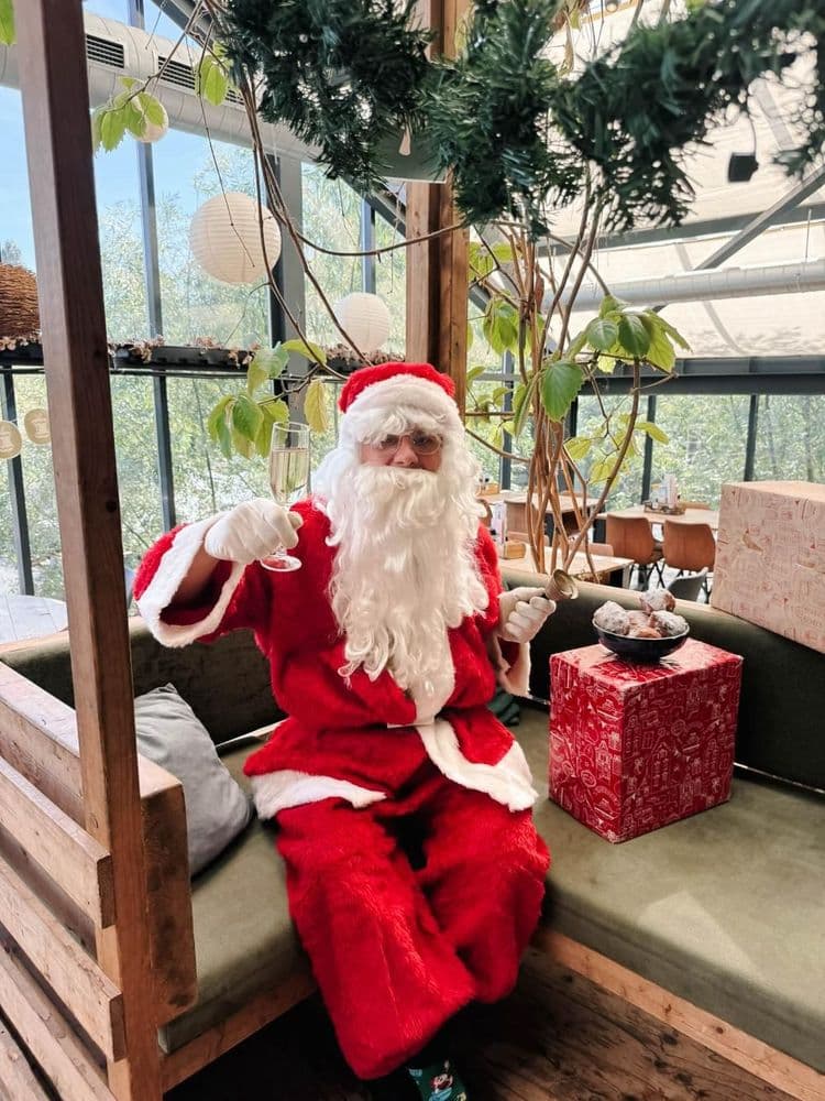 Kerstpakketten ophalen bij Klok’uus